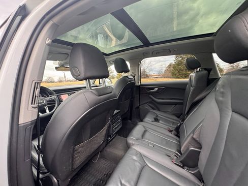 Used 2020 Audi Q7 2.0T Premium w/ Convenience Package image 15