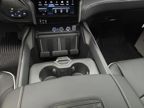 New 2026 RAM 2500 Rebel w/ Rebel Level 2 Equipment Group AWD/4WD image 26