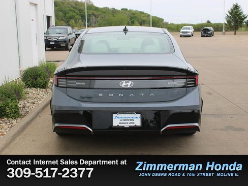Used 2025 Hyundai Sonata SEL FWD image 5