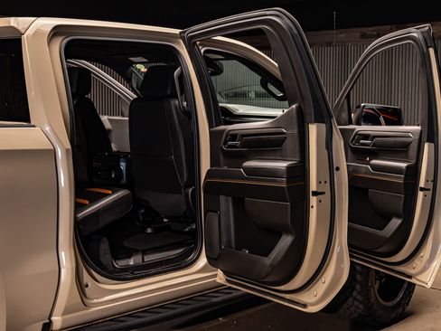 Used 2022 GMC Sierra 1500 AT4 image 31