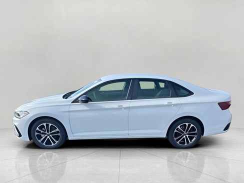 New 2026 Volkswagen Jetta Sport FWD image 4