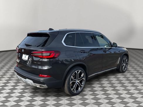 Used 2023 BMW X5 sDrive40i w/ Premium Package image 5