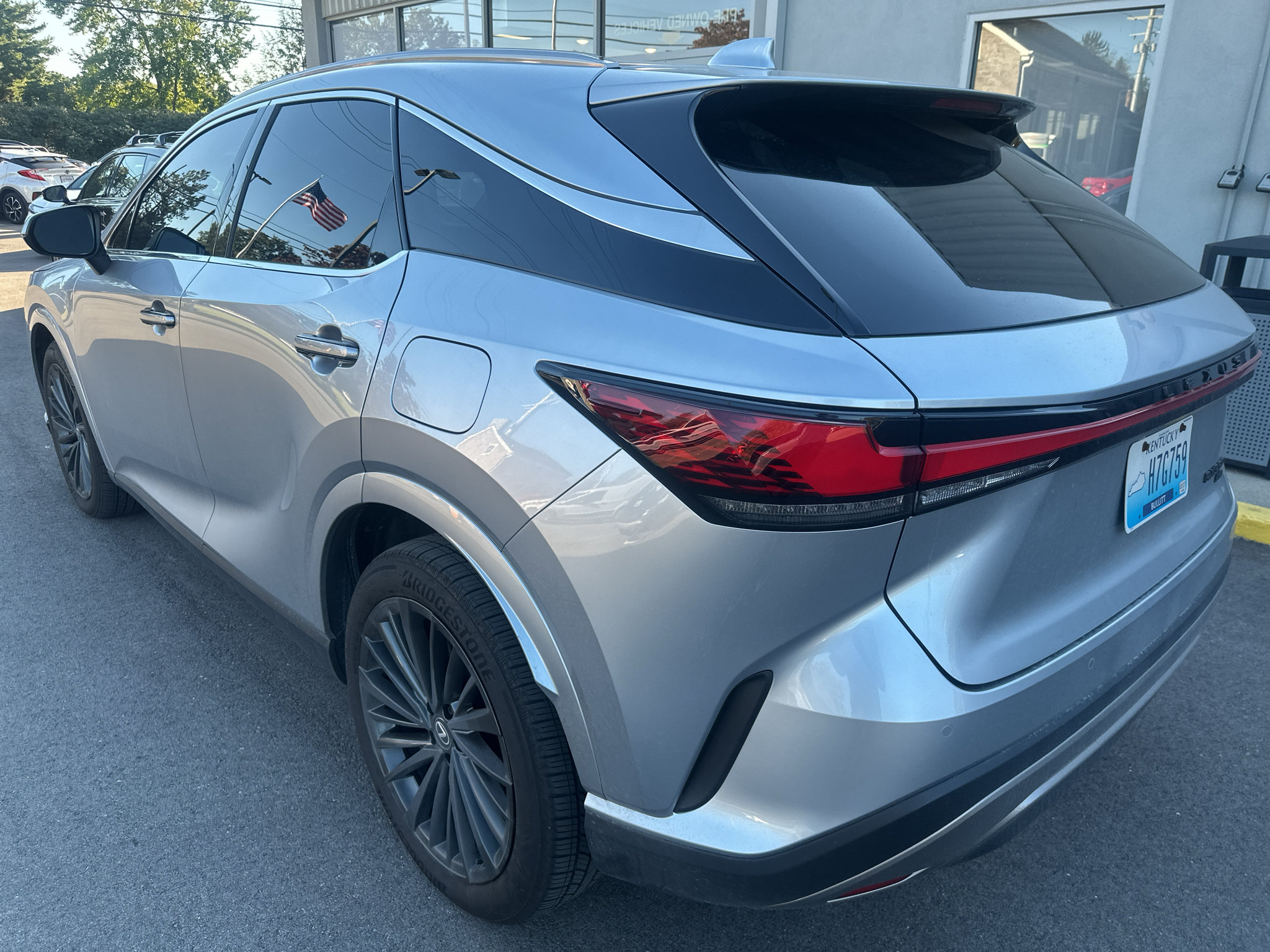 Used 2025 Lexus RX 350 Premium w/ Convenience Package AWD/4WD image 5