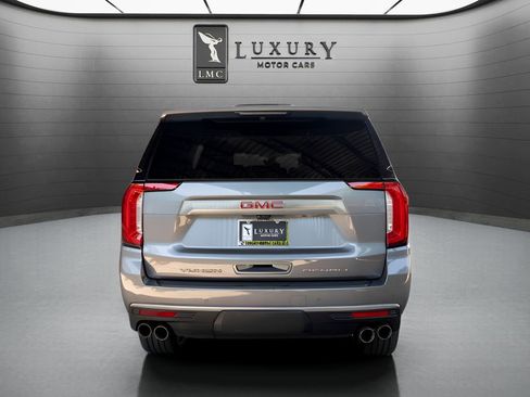 Used 2021 GMC Yukon XL Denali w/ Denali Ultimate Package AWD/4WD image 7