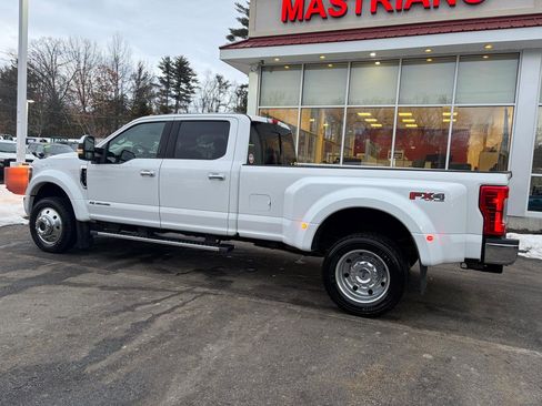 Used 2019 Ford F450 XLT w/ XLT Premium Package image 11