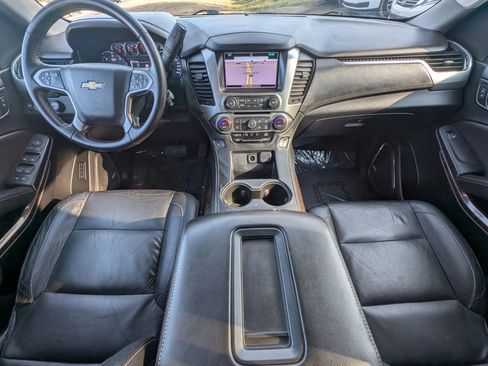 Used 2019 Chevrolet Tahoe LT AWD/4WD image 16