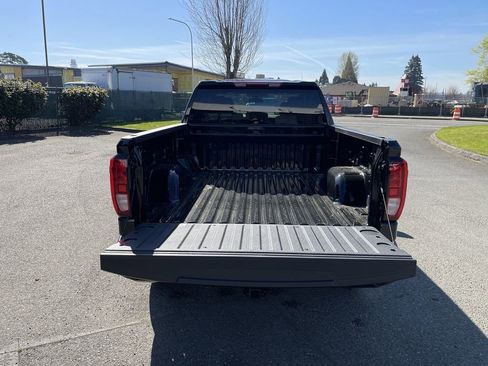 New 2026 GMC Sierra 1500 Elevation image 25