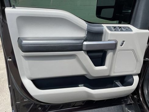 Used 2019 Ford F150 XLT w/ Trailer Tow Package AWD/4WD image 10