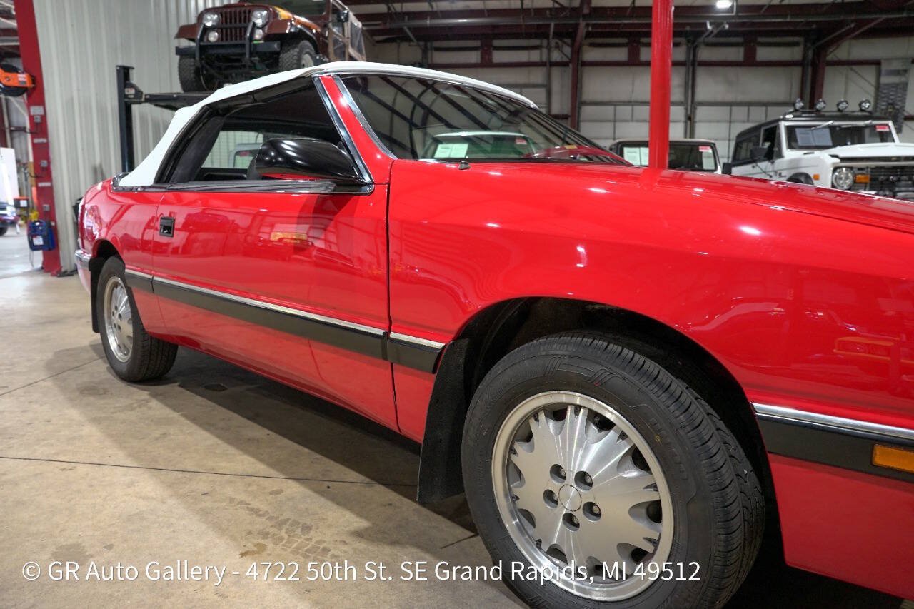 Used 1988 Chrysler LeBaron Convertible FWD image 39