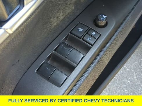 Used 2023 Toyota Camry SE FWD image 22