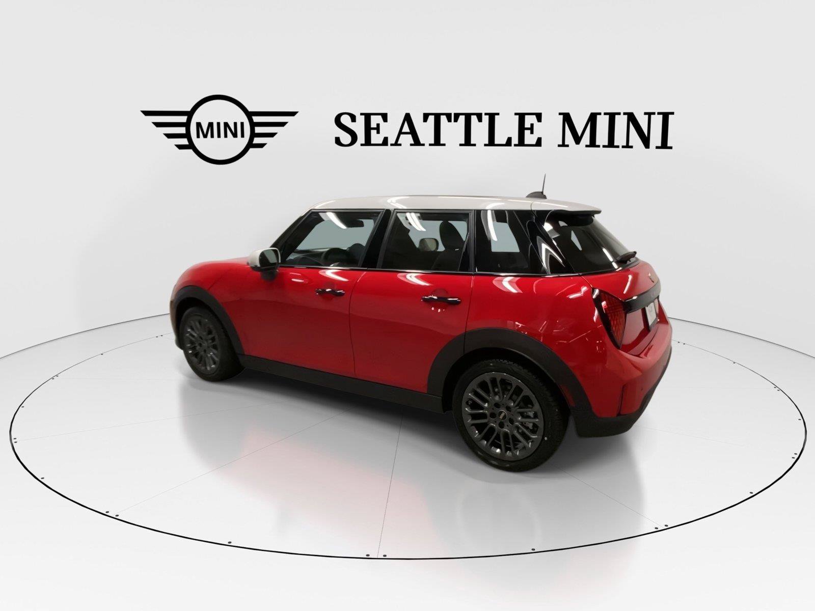 New 2026 MINI Cooper 4-Door Hardtop FWD image 8