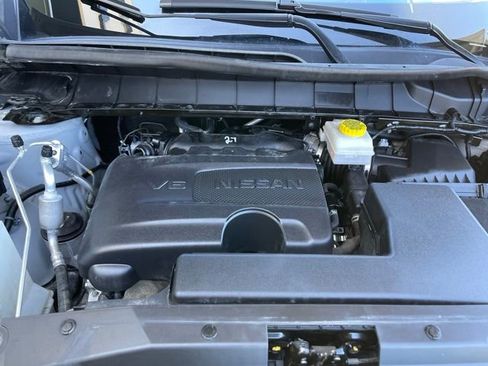 Used 2024 Nissan Pathfinder Platinum w/ Cargo Package AWD/4WD image 21