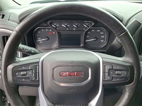 Used 2020 GMC Sierra 1500 Elevation w/ Elevation Value Package image 18