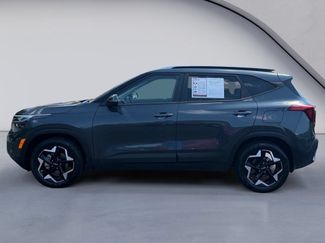 Used 2025 Kia Seltos S FWD video 2