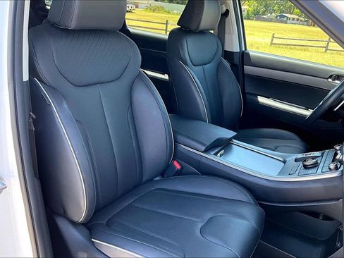Used 2024 Hyundai Palisade SEL FWD image 7