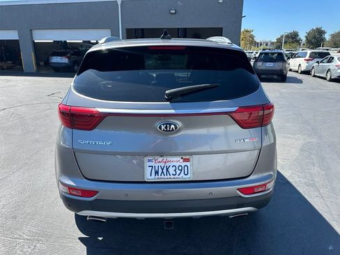 Used 2017 Kia Sportage SX FWD image 3