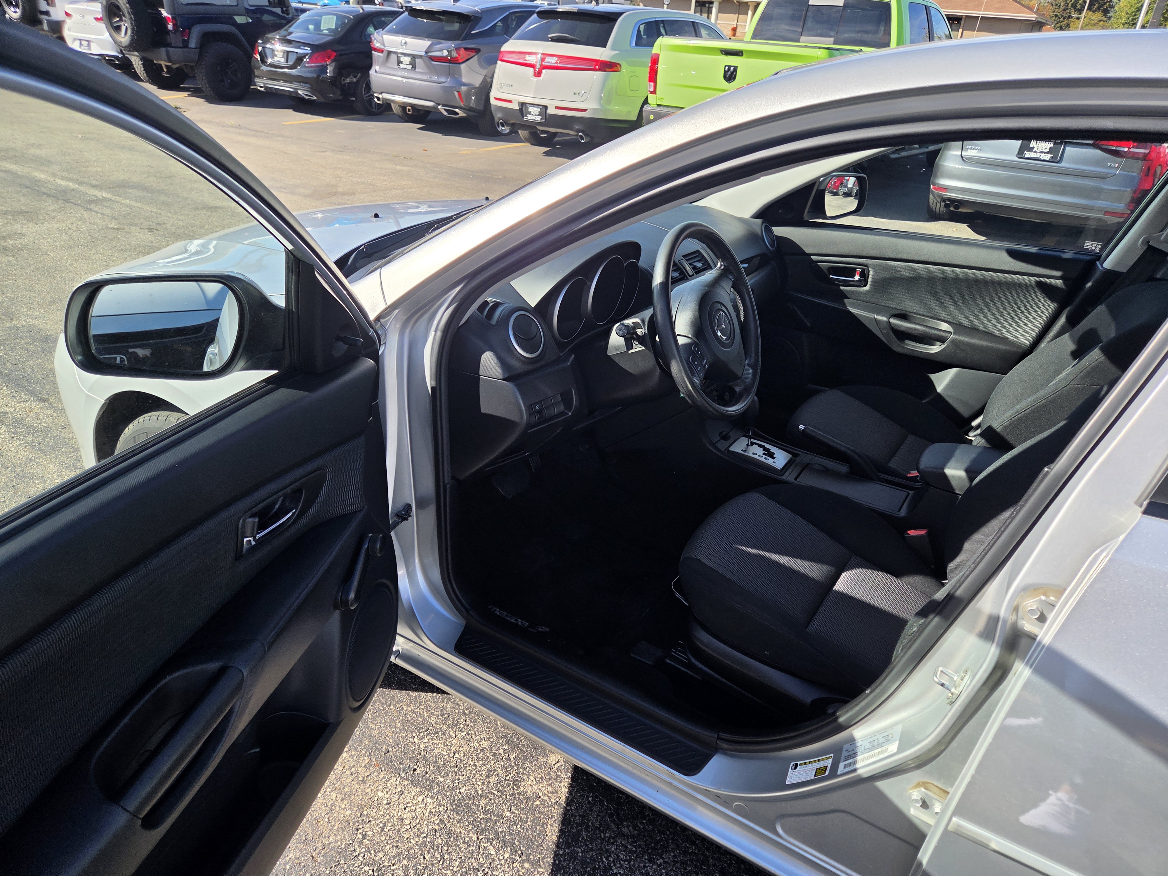 Used 2008 MAZDA MAZDA3 i Sport FWD image 5