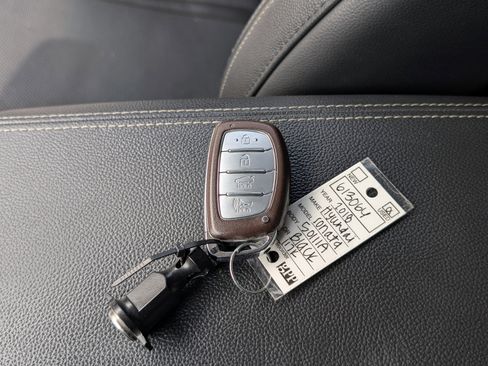 Used 2018 Hyundai Sonata Limited image 36