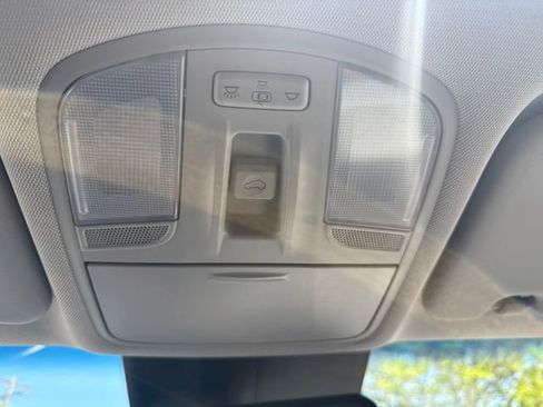 Used 2019 Hyundai Kona Limited AWD/4WD image 36