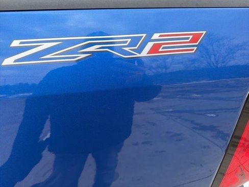 Used 2019 Chevrolet Colorado ZR2 w/ LPO, Premium Interior Package image 21