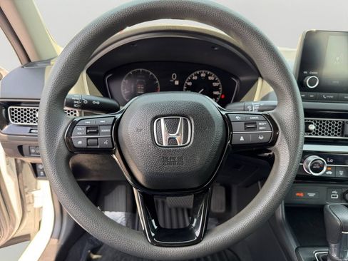 Used 2023 Honda Civic LX image 19
