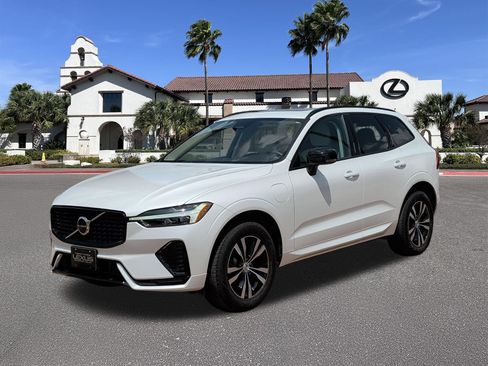 Used 2024 Volvo XC60 T8 Core w/ Protection Package AWD/4WD image 5