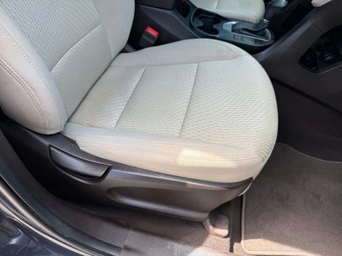Used 2018 Hyundai Santa Fe Sport FWD image 42
