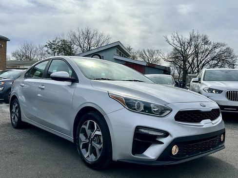 Used 2021 Kia Forte LXS FWD image 8