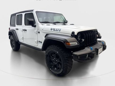 Used 2023 Jeep Wrangler Unlimited AWD/4WD image 4