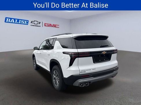 New 2026 Chevrolet Traverse LT w/ LPO, Floor Liner Package AWD/4WD image 5