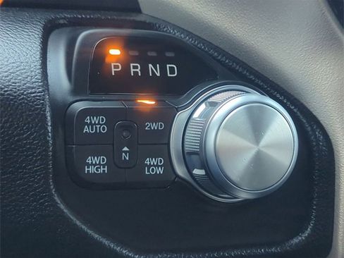 Used 2019 RAM 1500 Laramie image 21