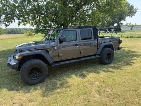 Used 2020 Jeep Gladiator Sport w/ Quick Order Package 24S AWD/4WD image 1