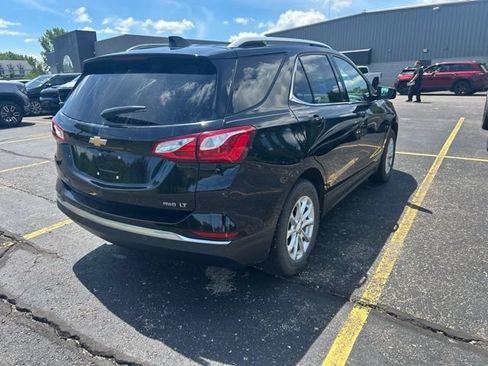 Used 2018 Chevrolet Equinox LT w/ Sun & Infotainment Package AWD/4WD image 4