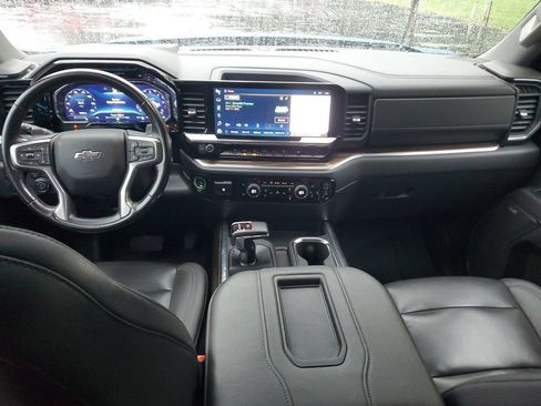Used 2022 Chevrolet Silverado 1500 RST w/ RST All Star Premium Package AWD/4WD image 11