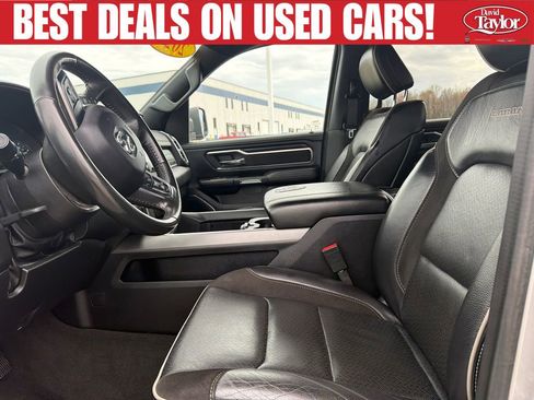 Used 2024 RAM 1500 Laramie AWD/4WD image 10