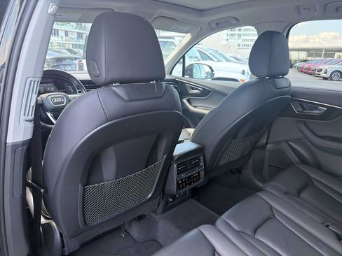 Used 2023 Audi Q7 3.0T Premium Plus w/ Premium Plus Package AWD/4WD image 17