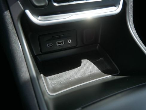 Used 2021 GMC Terrain SLT w/ Infotainment Package II AWD/4WD image 26