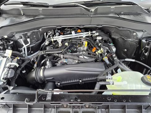 New 2026 Ford Explorer Active AWD/4WD image 25