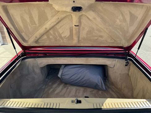 Used 1993 Cadillac Allante image 16