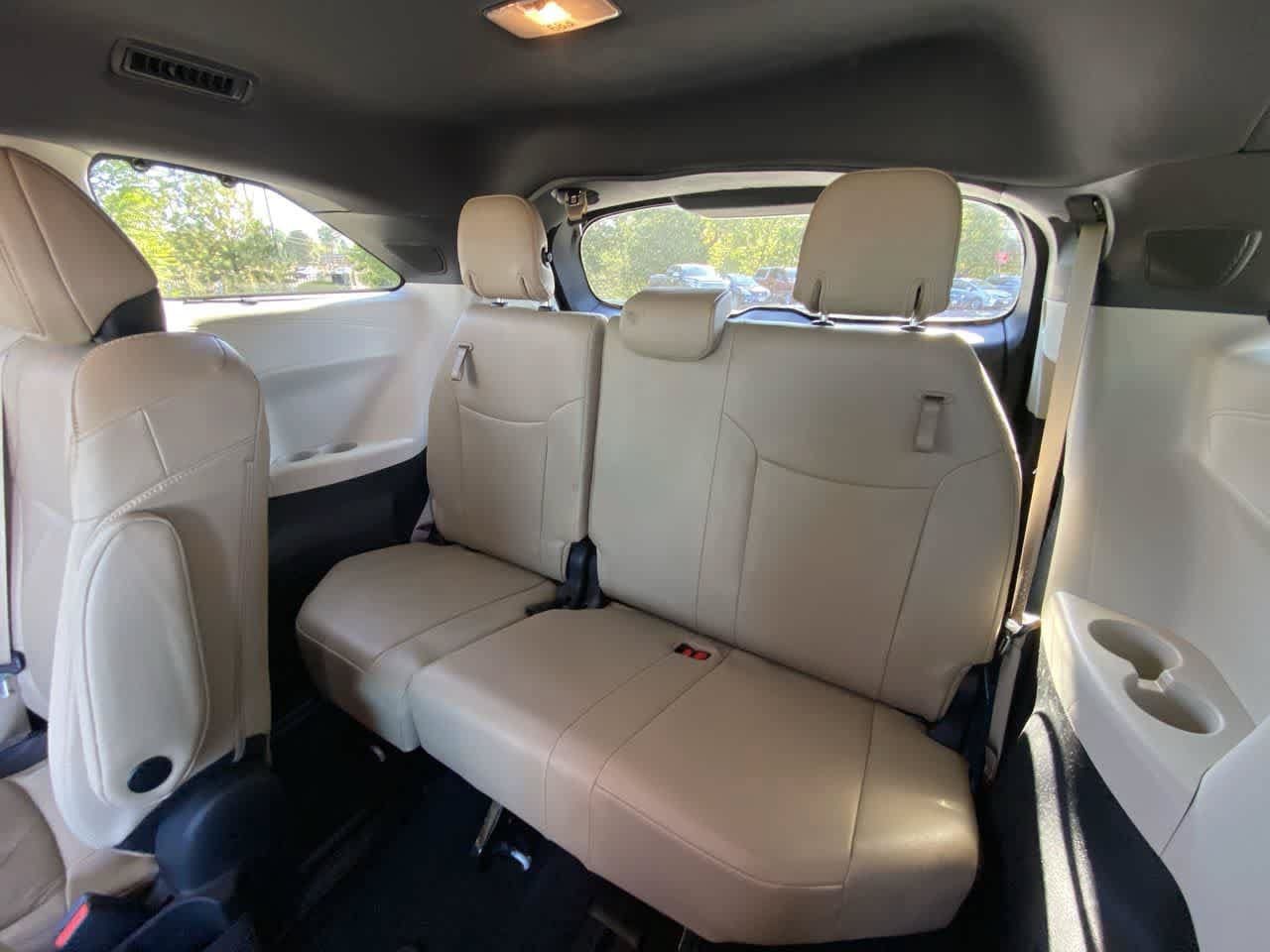 Certified 2024 Toyota Sienna Limited AWD/4WD image 24