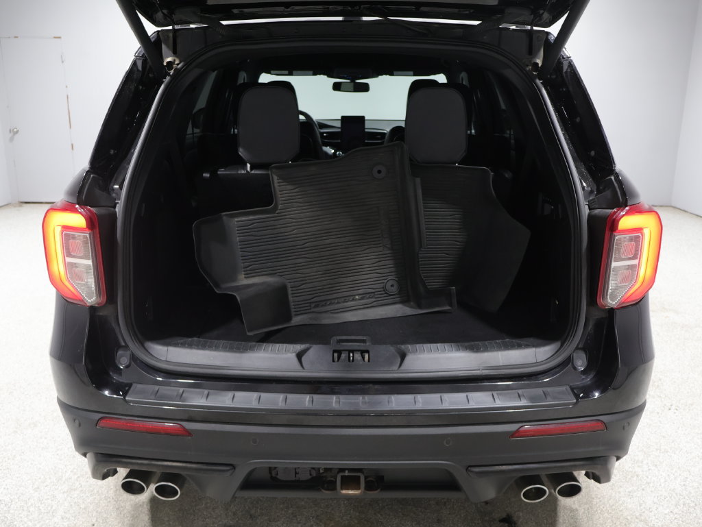 Used 2022 Ford Explorer ST w/ ST Street Pack AWD/4WD image 18