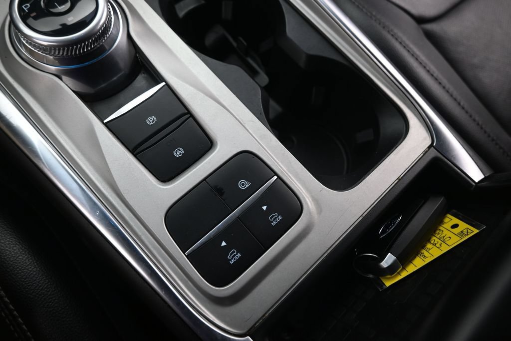 Used 2023 Ford Explorer Limited w/ Equipment Group 301A RWD image 31