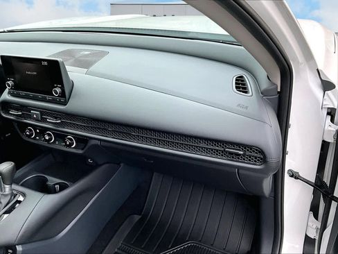 Used 2025 Honda HR-V LX image 24