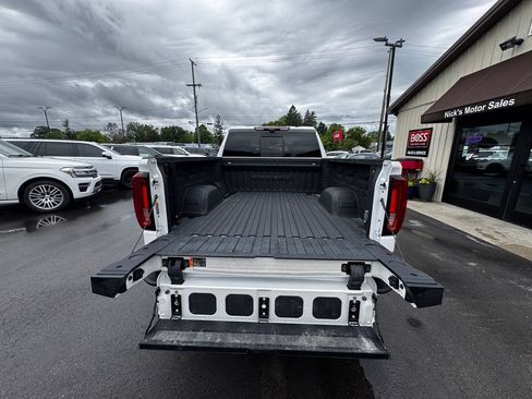 Used 2024 GMC Sierra 1500 Denali w/ Denali Reserve Package AWD/4WD image 42