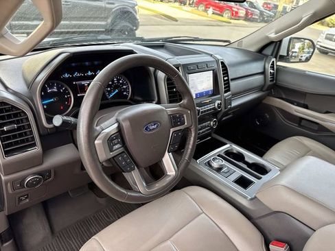 Certified 2021 Ford Expedition XLT image 19