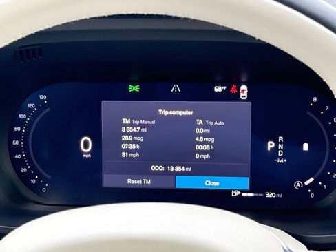 Certified 2026 Volvo XC60 B5 Ultra w/ Climate Package AWD/4WD image 17