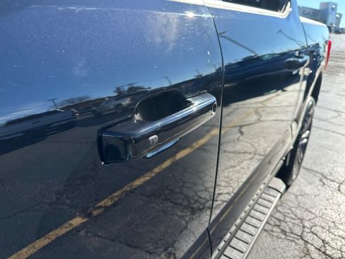 Used 2023 Ford F150 Lariat w/ Equipment Group 502A High image 13