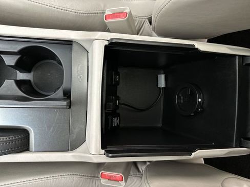 Used 2011 Acura TSX V6 Sedan FWD image 21