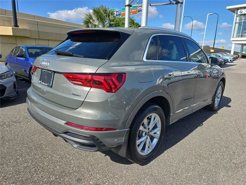 Used 2024 Audi Q3 2.0T Premium Plus image 3