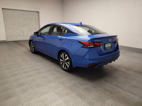 Used 2020 Nissan Versa SR FWD image 5